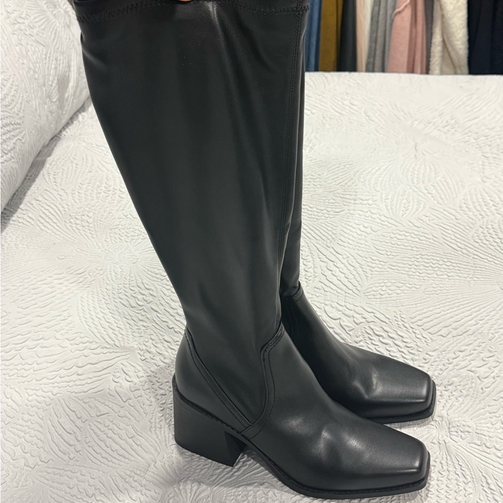 Steve Madden Black Knee-High Women's Boots